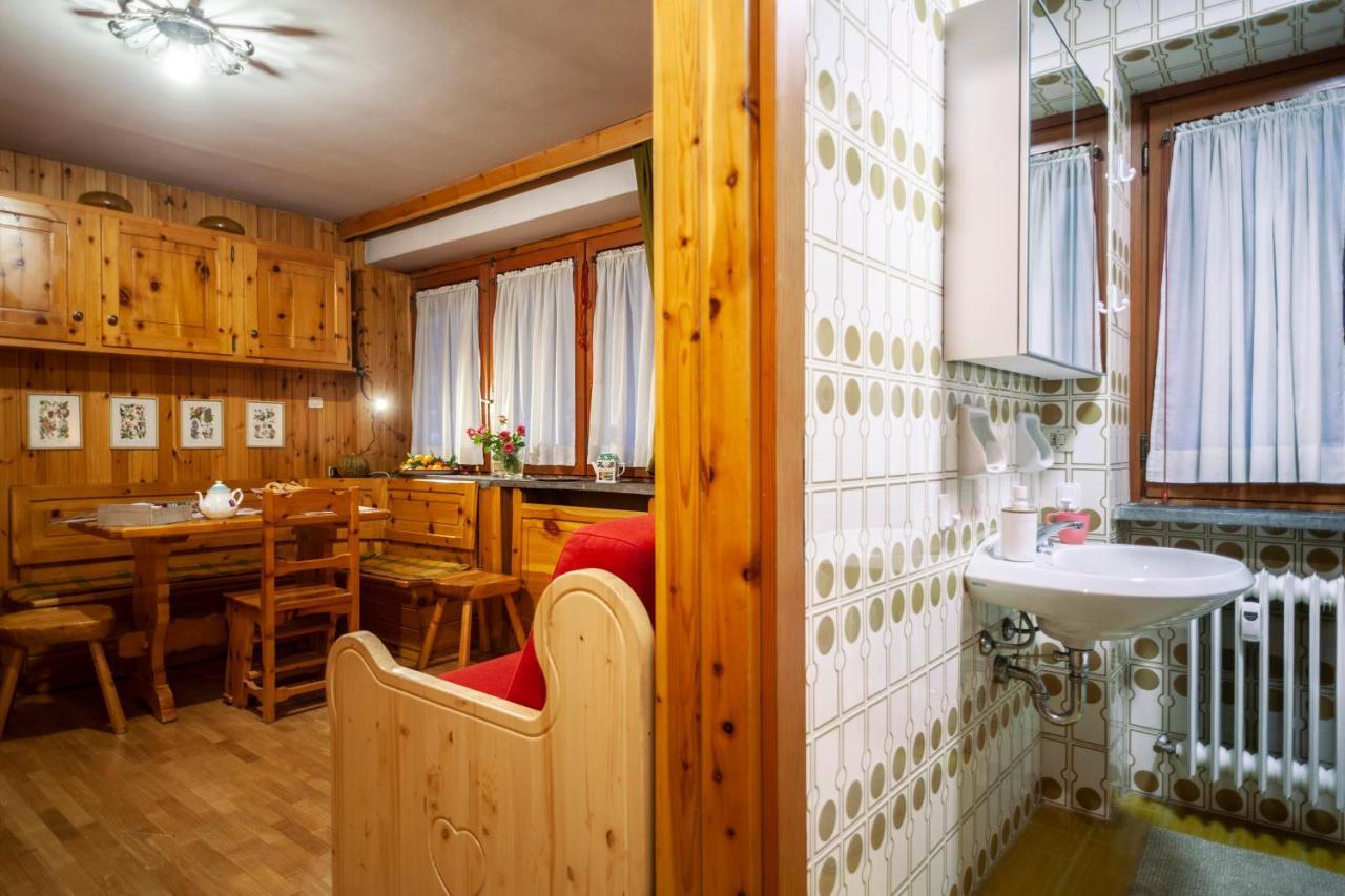 Casa-Chalet, In Centro A Courmayeur! Exterior foto